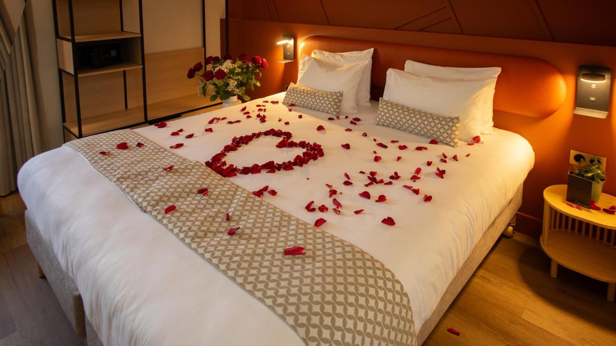 Saint-Marcel  Hotel Nell מראה חיצוני תמונה